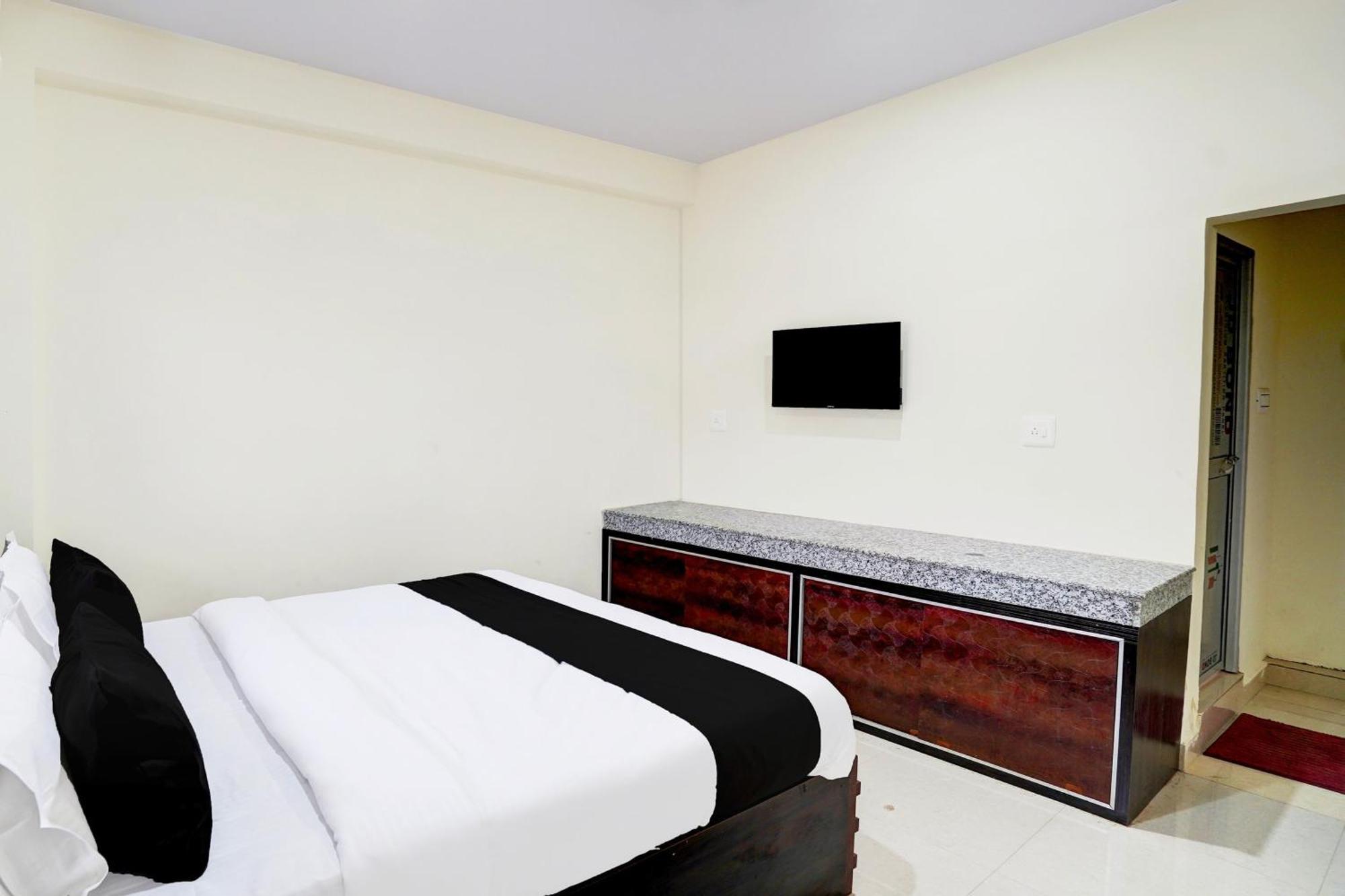 Hotel O The Crown Inn Dānāpur エクステリア 写真